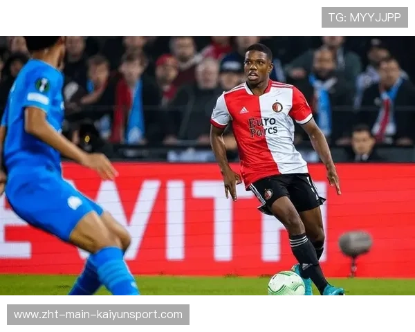 费耶诺德准备签C罗式高效终结者