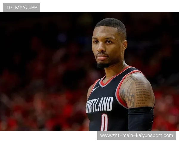 开拓者反击推进快，转换得分不少