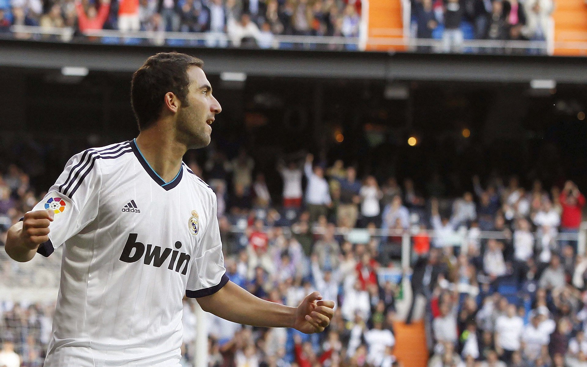 切尔西欧冠之夜：库库雷利亚独挑大梁，库尔图瓦在切尔西穿几号