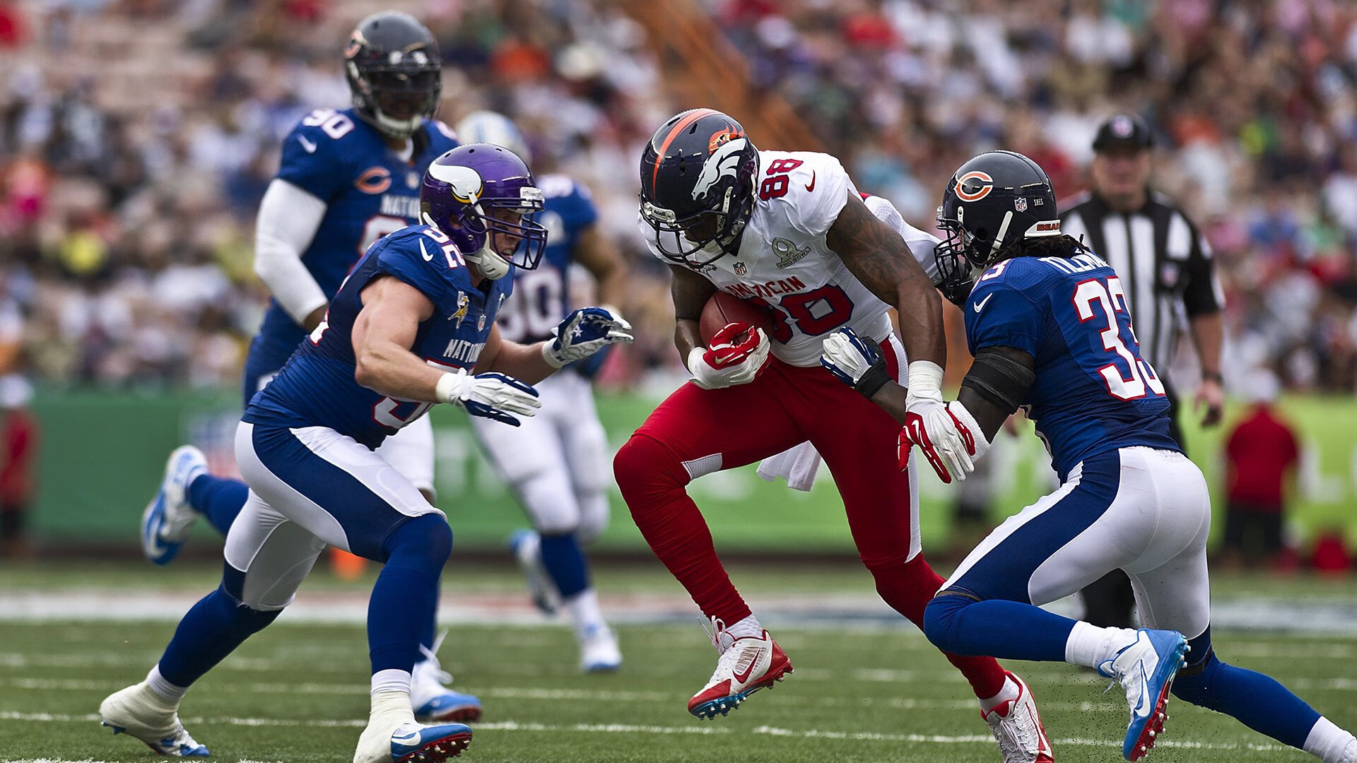 冠军球队球员家庭探访活动：点燃社区温情的火焰